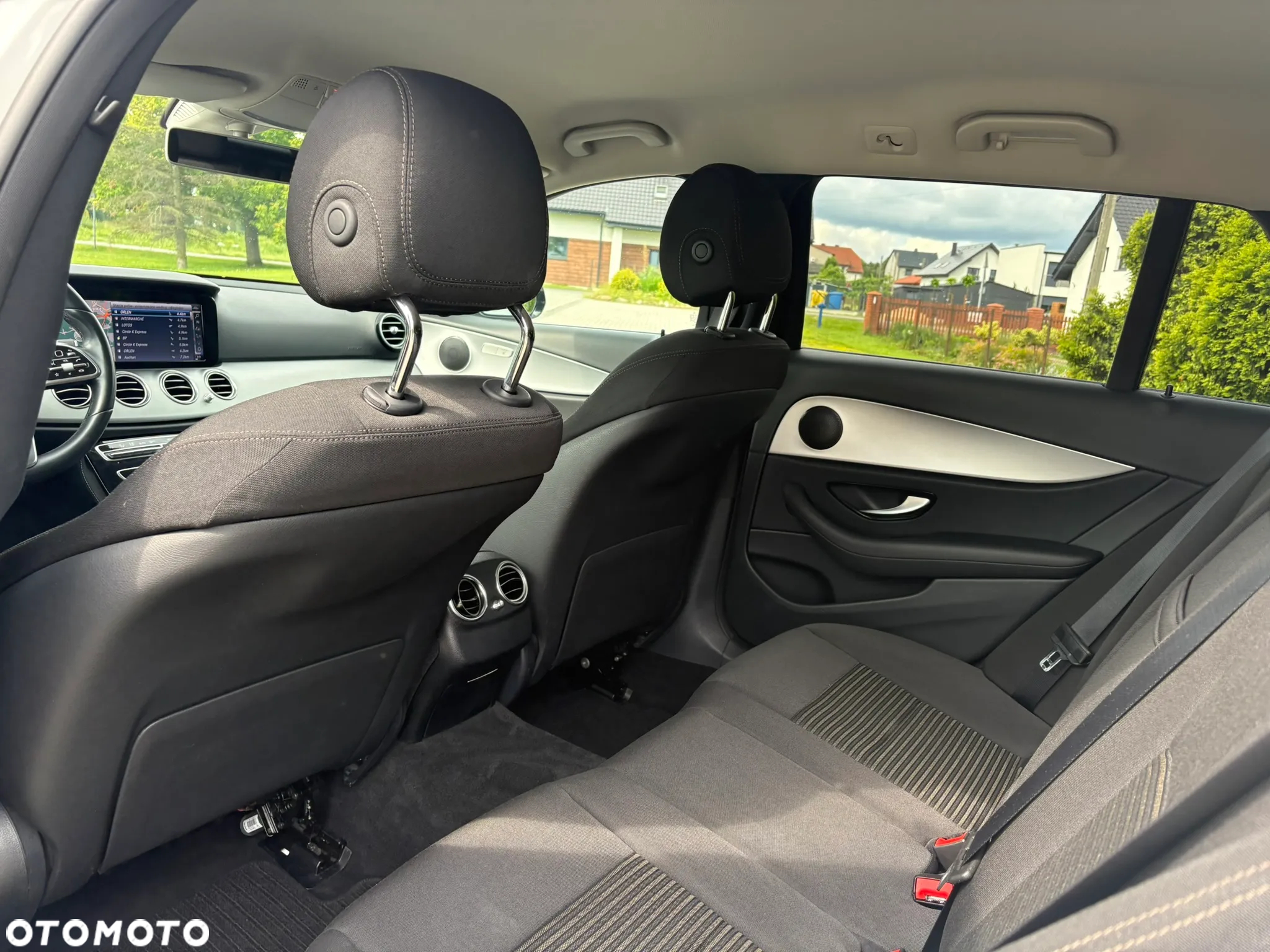Mercedes-Benz Klasa E 300de T 9G-TRONIC Edition AVANTGARDE - 10