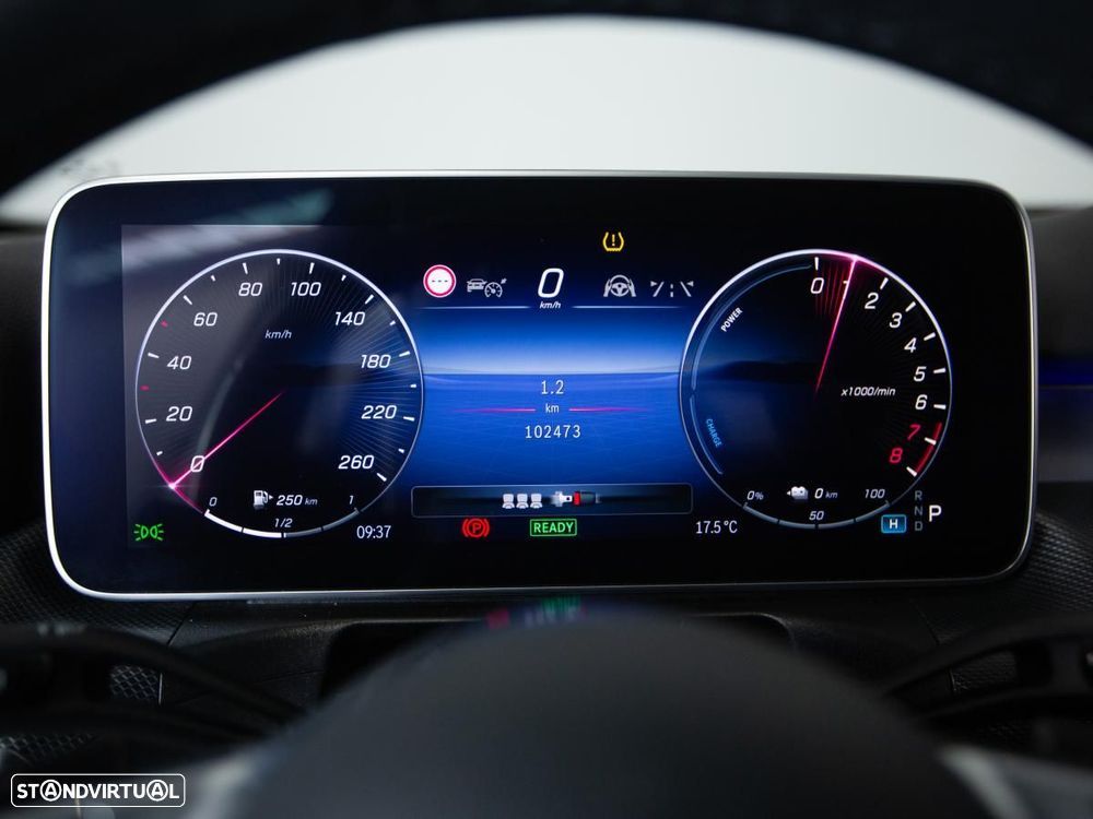 Mercedes-Benz C 300 e Avantgarde - 25