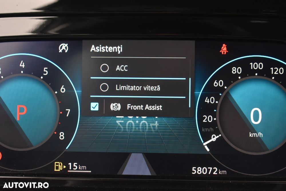 Volkswagen Golf 1.0 eTSI DSG MHEV Life - 17