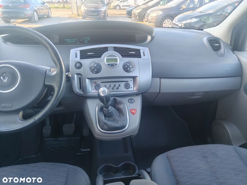 Renault Scenic - 20
