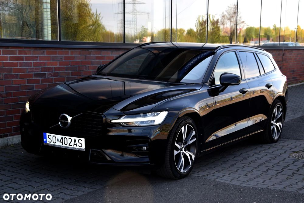 Volvo V60 B4 D R-Design - 16
