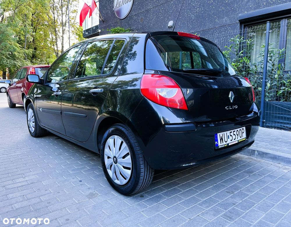 Renault Clio - 3