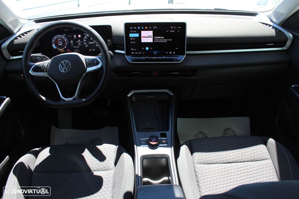 VW T-Roc 1.5 eTSI Trend DSG - 6