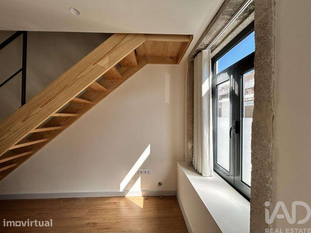 Casa / Villa T1 em Cedofeita, Santo Ildefonso, Sé, Miragaia, São Nicol - Grande imagem: 5/27