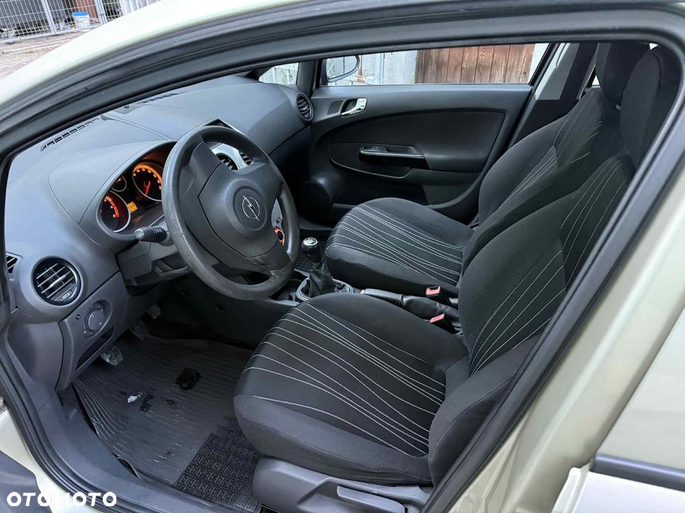 Opel Corsa 1.2 16V Enjoy - 8