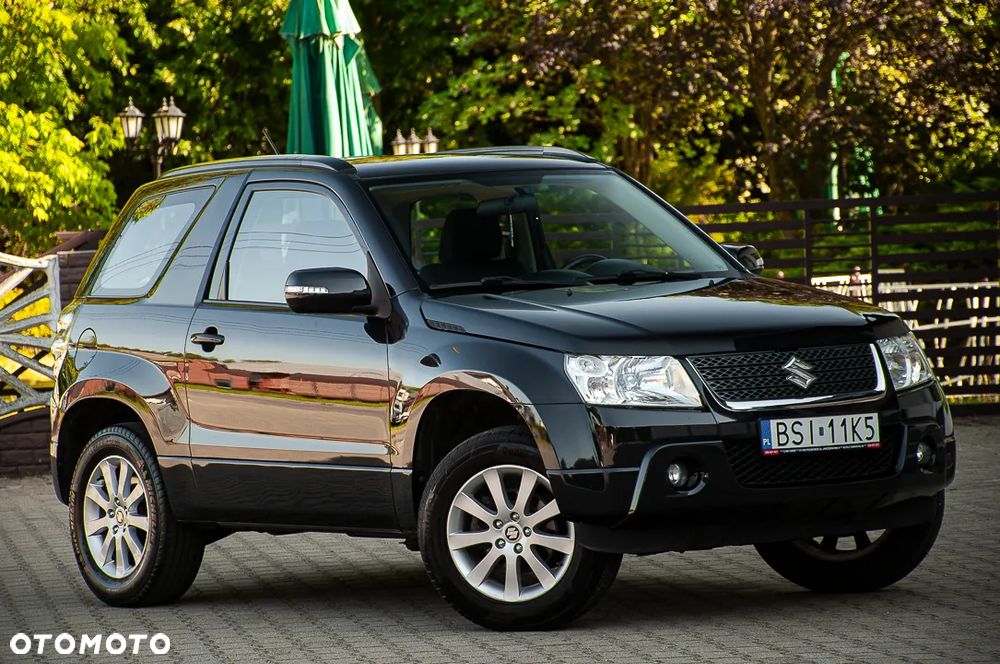 Suzuki Grand Vitara 2.4 Comfort - 33