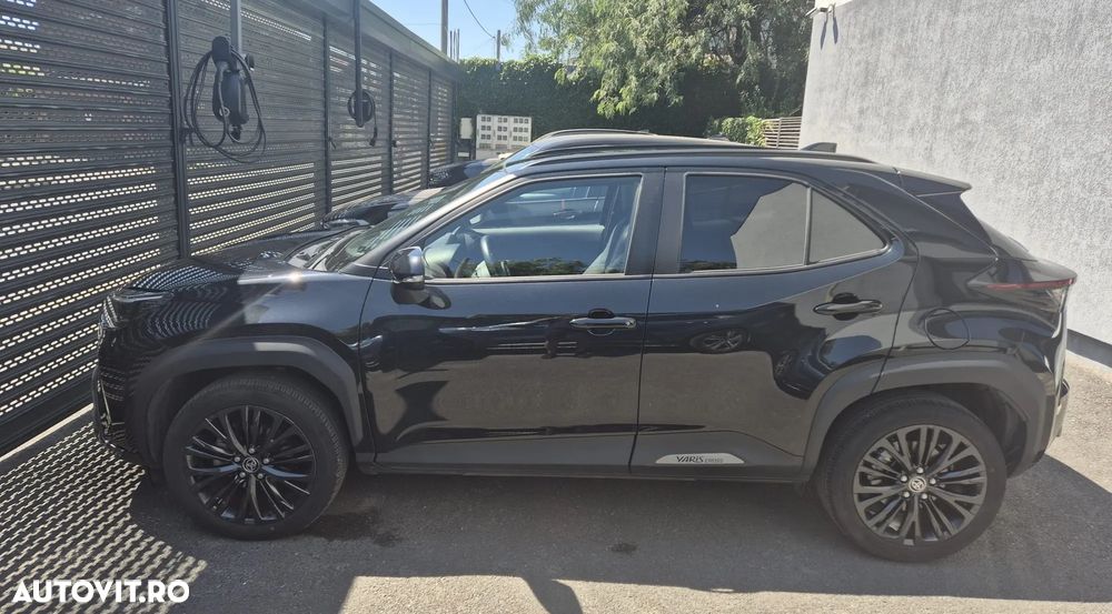 Toyota Yaris Cross - 2