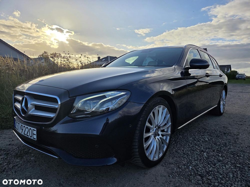 Mercedes-Benz Klasa E 200 9G-TRONIC Avantgarde - 20