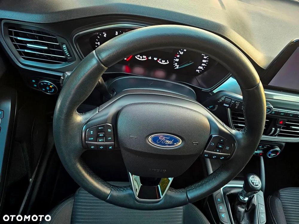 Ford Focus 2.0 EcoBlue Titanium Business - 23