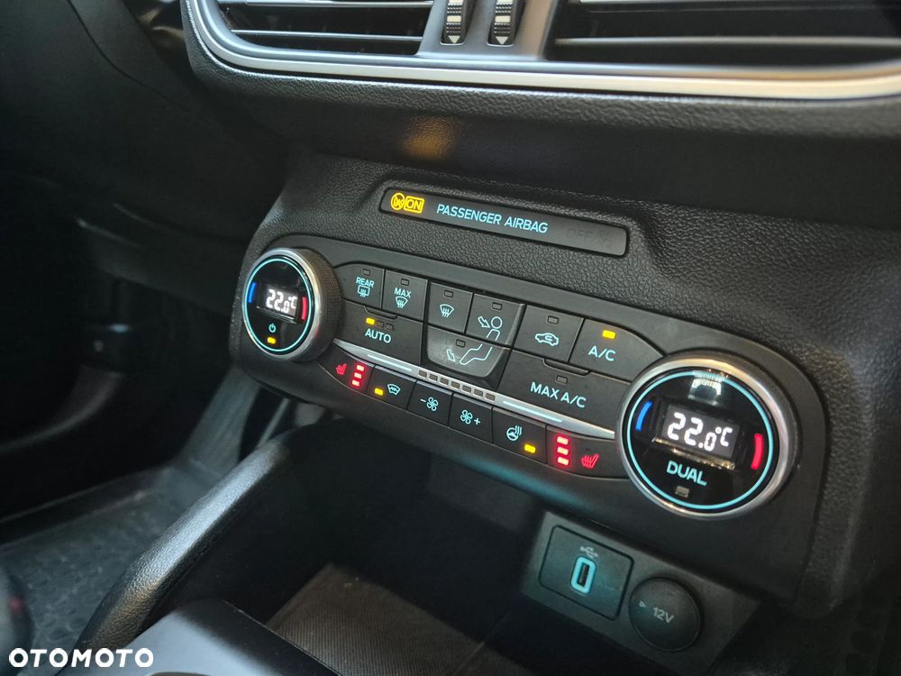 Ford Focus 1.5 TDCi Trend - 17