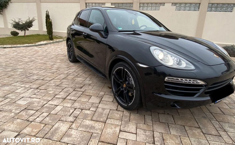 Porsche Cayenne - 3
