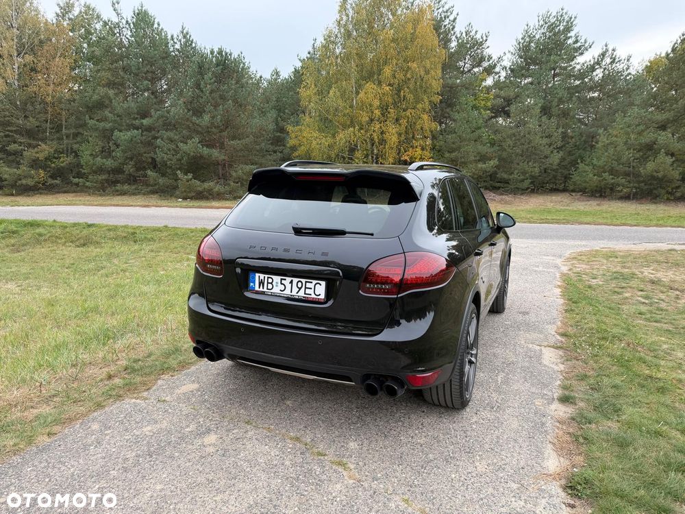Porsche Cayenne S - 8