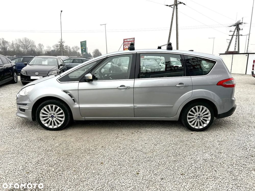 Ford S-Max 2011 photo 4