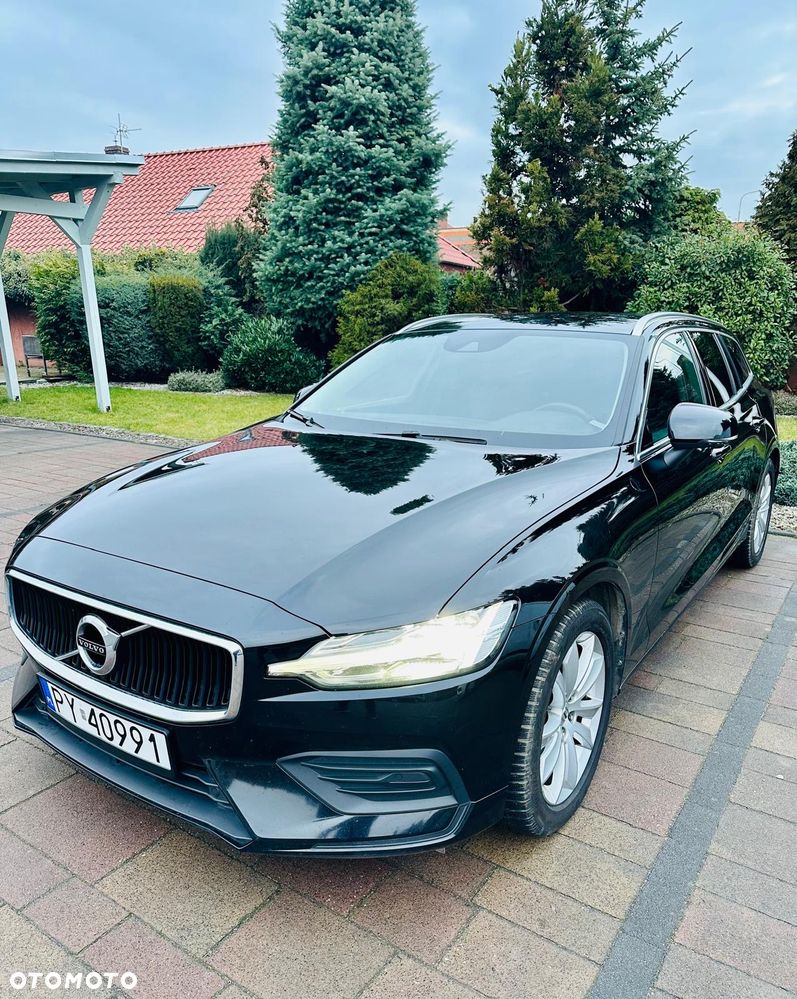 Volvo V60 D4 Momentum Pro - 2