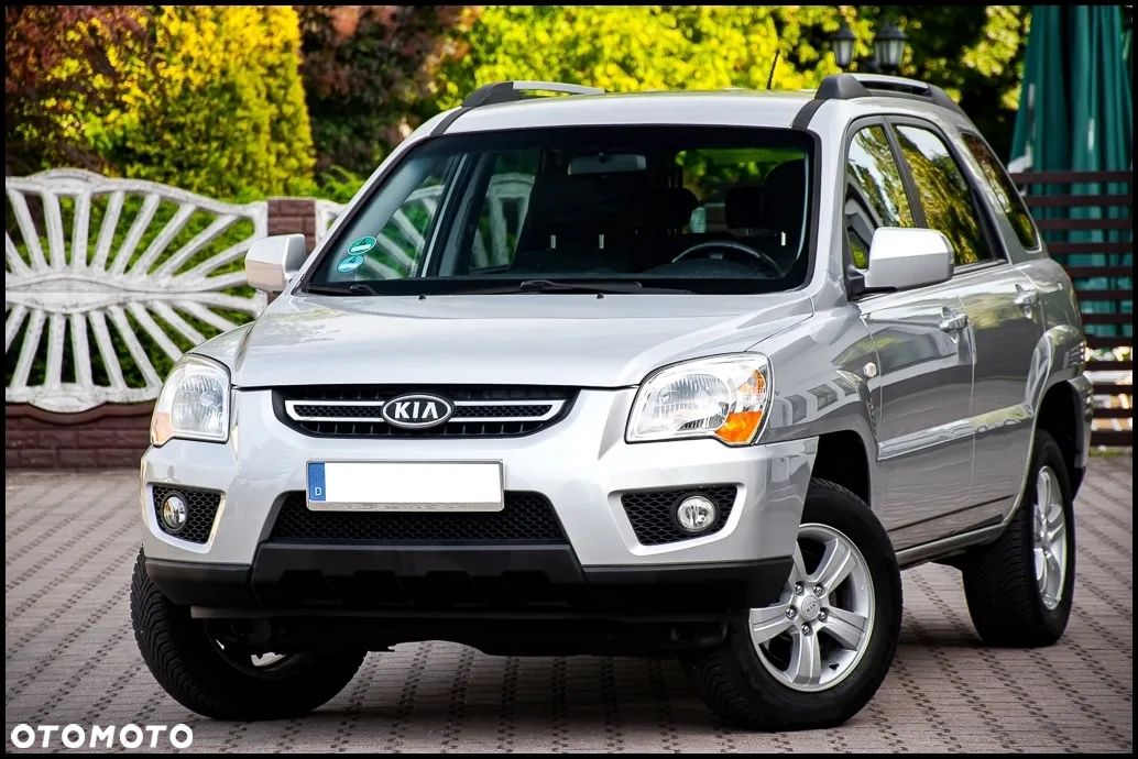 Kia Sportage 2.0 Tour - 1