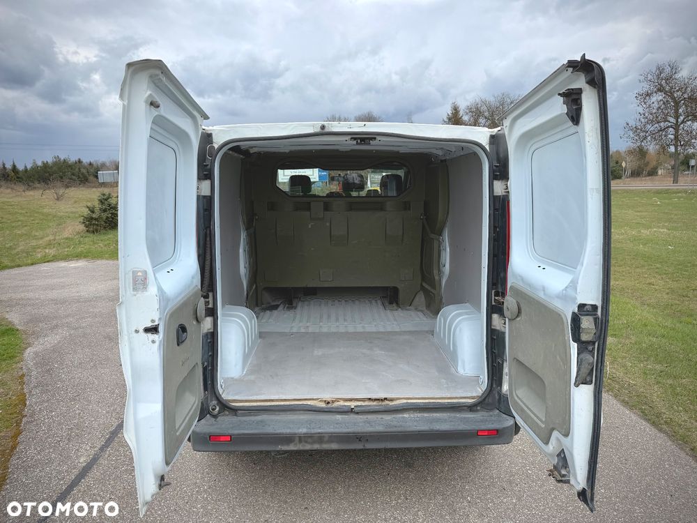 Renault Trafic - 12