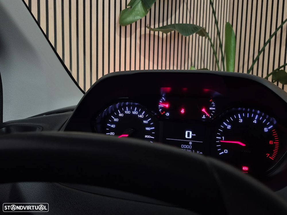 Peugeot Partner - 2021 - 100.000KM | GARANTIA | 3 LUG. - NACIONAL - 17