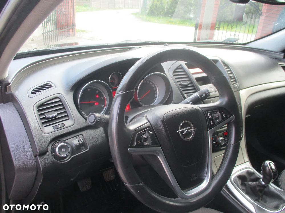 Opel Insignia 2.0 CDTI Cosmo - 9