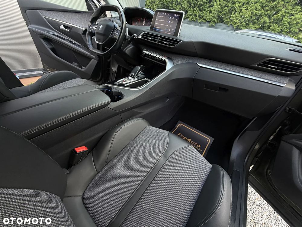 Peugeot 5008 1.5 BlueHDi Allure Pack S&S EAT8 - 14