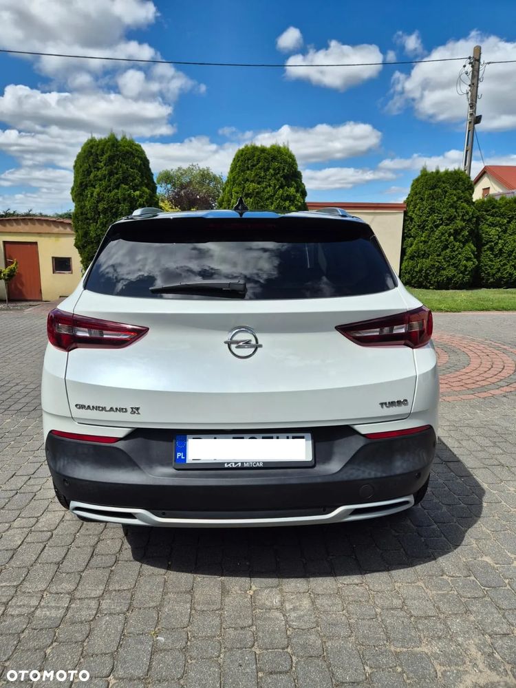 Opel Grandland X 1.2 T Ultimate S&S - 11