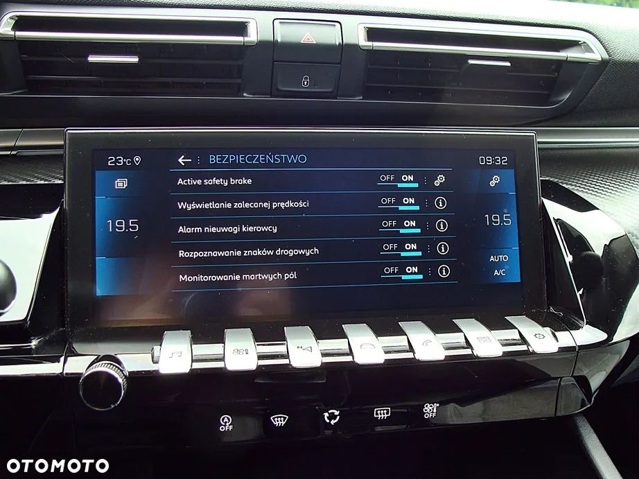 Peugeot 508 SW PureTech 180 EAT8 Allure - 23