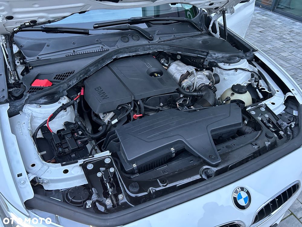 BMW Seria 1 116i Sport Line - 29