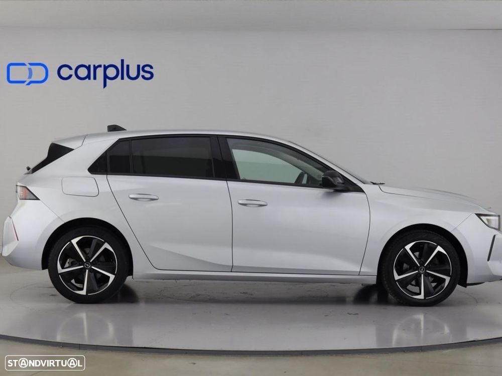 Opel Astra 1.2 T Elegance - 8