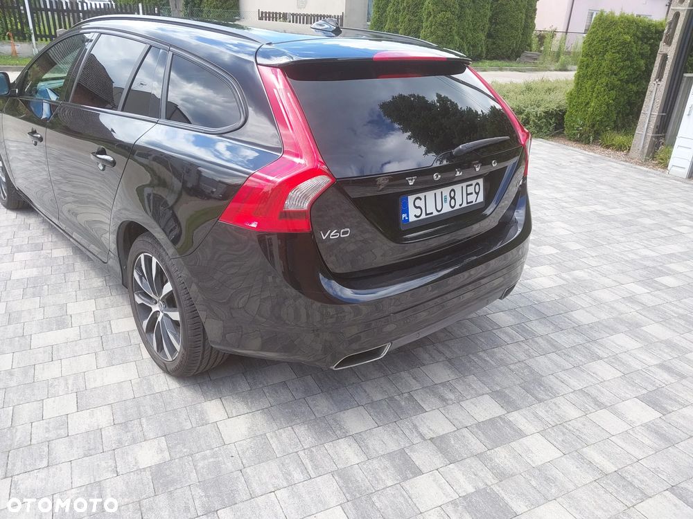 Volvo V60 D4 Geartronic Momentum - 4