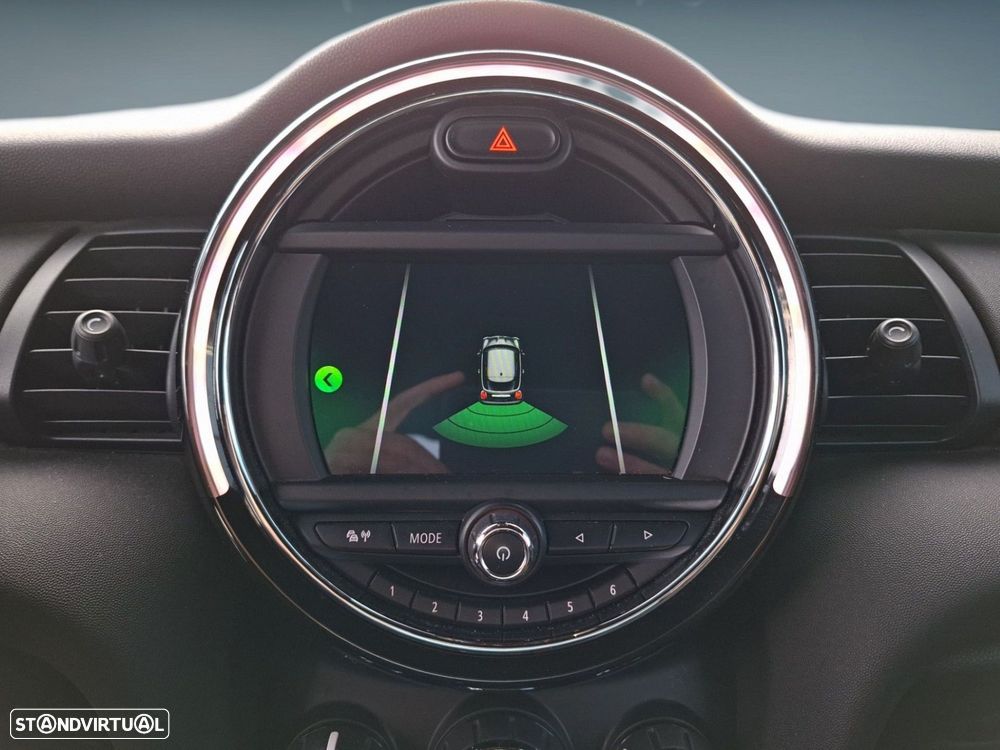 MINI 3 Portas One - 23