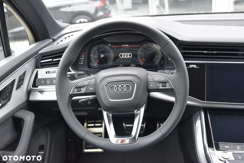 Audi Q7 - 16