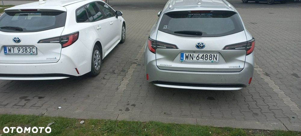 Toyota Corolla 1.8 Hybrid GPF Comfort - 12