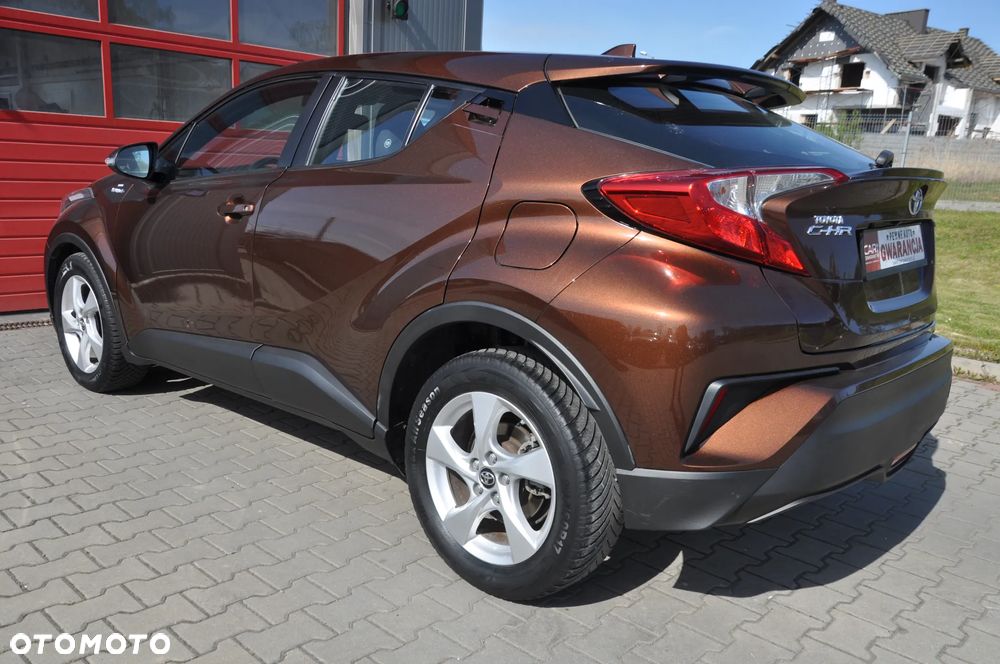 Toyota C-HR Style - 17