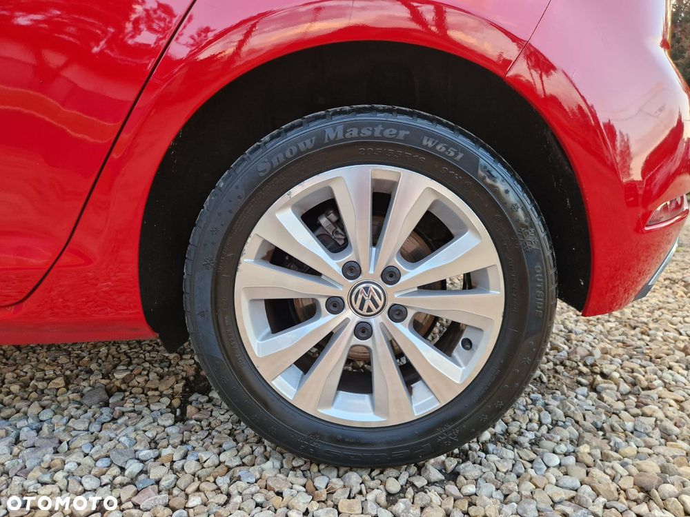 Volkswagen Golf - 25
