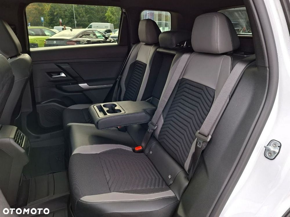 Jeep Compass - 28