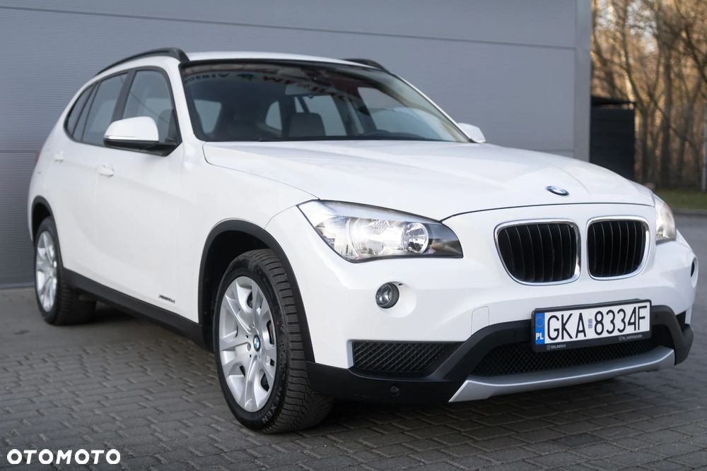 BMW X1 xDrive18d - 9