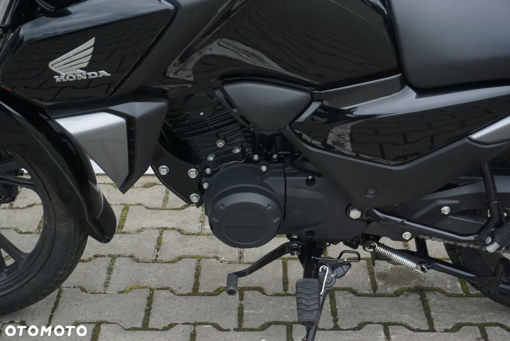 Honda CB - 21