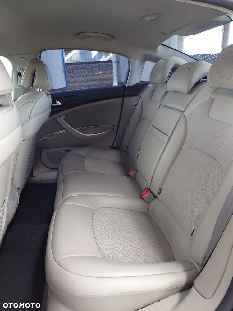 Citroën C5 2.0 HDi Exclusive - 25