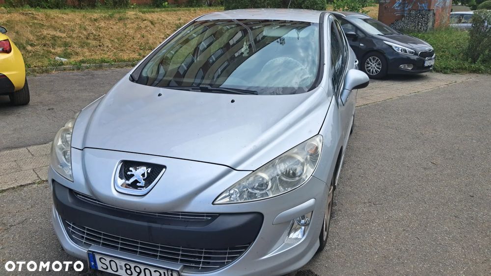 Peugeot 308 - 1