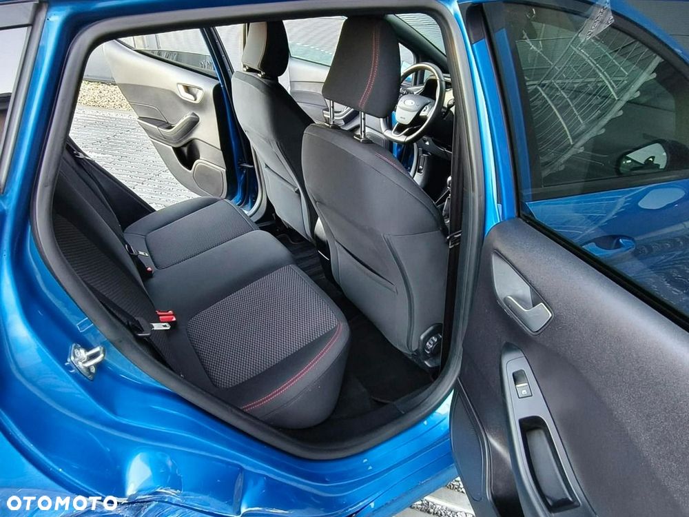 Ford Fiesta - 20
