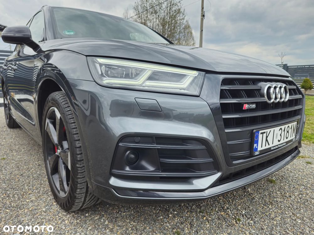 Audi SQ5 - 30
