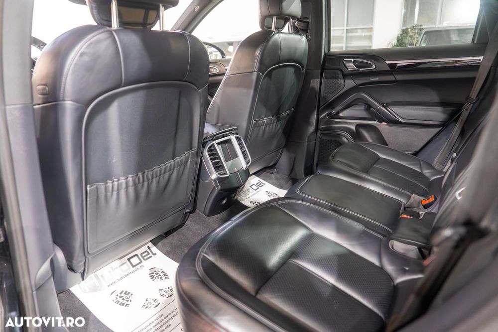 Porsche Cayenne Diesel Tiptronic S - 21