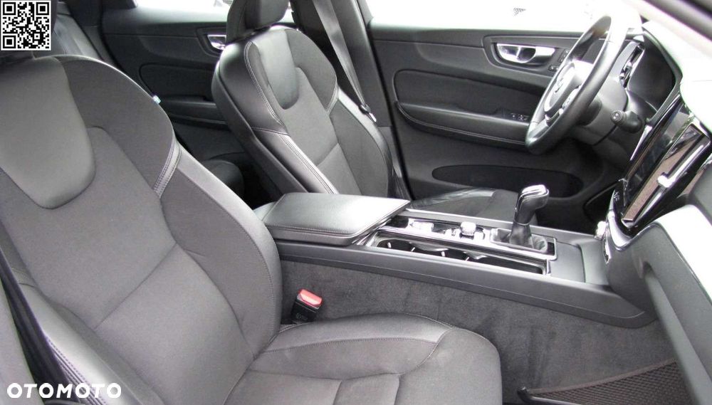Volvo XC 60 D3 Momentum - 5