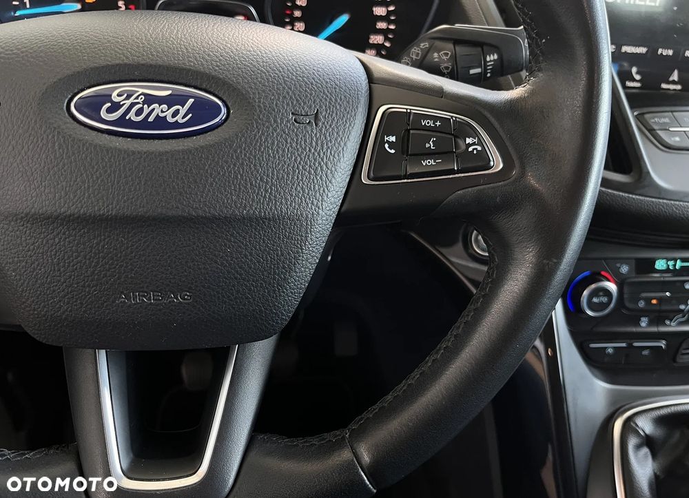 Ford Kuga 2.0 TDCi 4x2 Titanium - 13