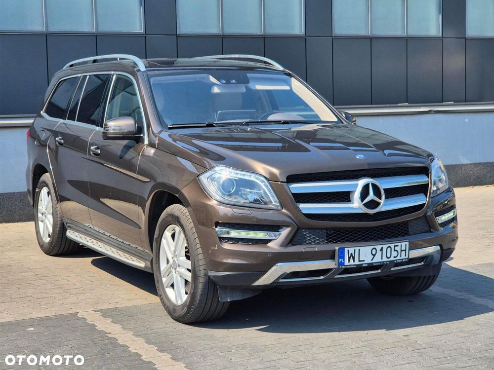 Mercedes-Benz GL 500 4-Matic - 11