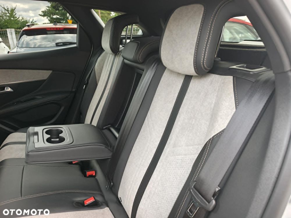 Peugeot 3008 - 28