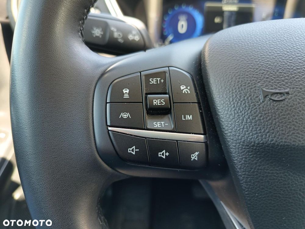 Ford Kuga 2.0 EcoBlue AWD Titanium X - 24