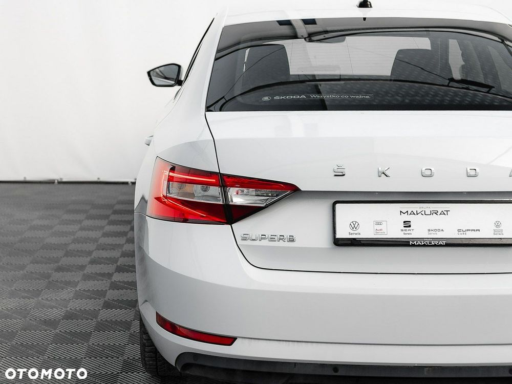 Skoda Superb 2.0 TDI SCR Ambition DSG - 11