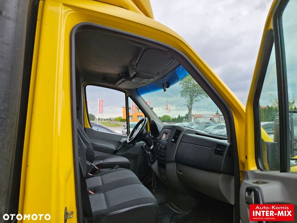 Mercedes-Benz SPRINTER - 21