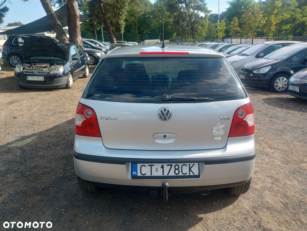 Volkswagen Polo - 7