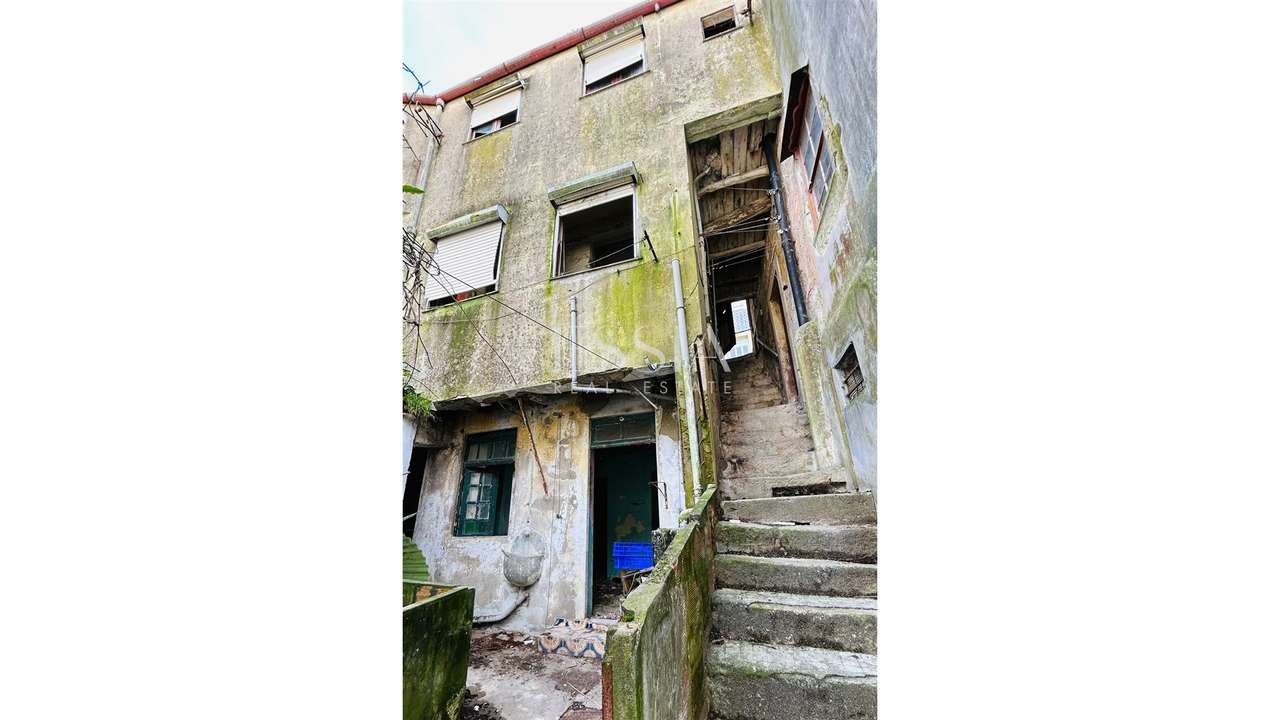 Moradia para Reabilitar no Centro do Porto - Grande imagem: 4/4